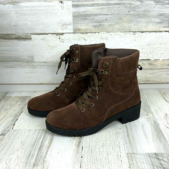 Alpine Woods Womens sz 10M Brown faux suede lace up ankle boots - Picture 1 of 10
